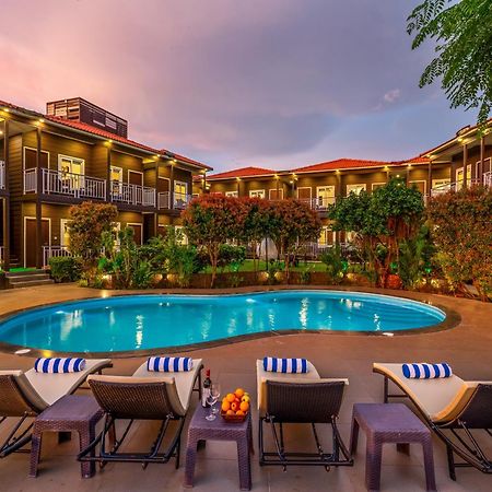 Aurum Resorts Morjim Ashvem Beach Exteriör bild